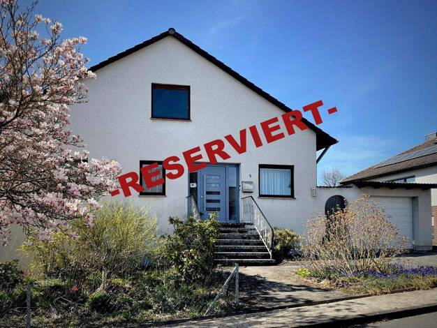 Einfamilienhaus zum Kauf provisionsfrei 275.000 € 6 Zimmer 175 m² 863 m² Grundstück Erfurter Str. 4 Sand Bad Emstal 34308