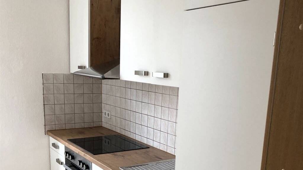 Wohnung zur Miete 252 € 3 Zimmer 63 m² 2. Geschoss frei ab sofort Hansastraße 7 Brand Zwickau 08060
