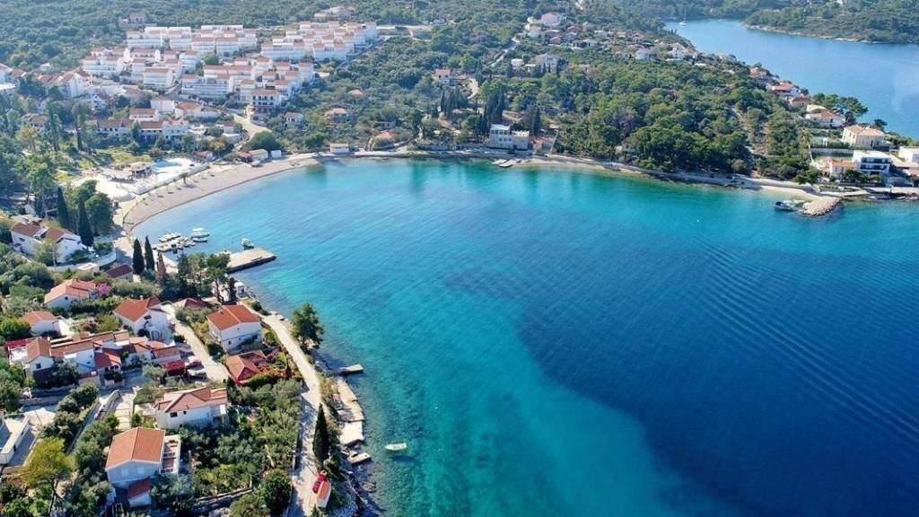 Land-/Forstwirtschaft zum Kauf 304.590 € Solta