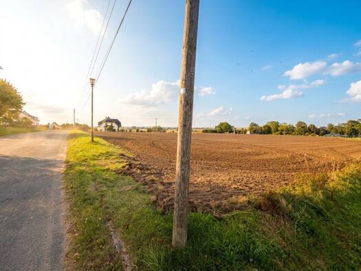 Grundstück zum Kauf 113.000 € 5.789 m² Grundstück frei ab sofort Neue Straße Hof Tatschow Schwaan 18258