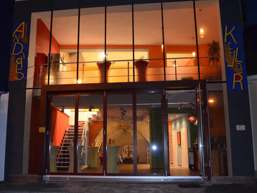Villa zum Kauf 650.000 € 8 Zimmer 250 m² 1.173 m² Grundstück Groß-Siegharts 3812