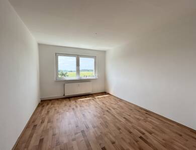 Wohnung zur Miete 320 € 4 Zimmer 79,7 m² 2. Geschoss Krähenberg 36 Bad Sülze Bad Sülze 18334
