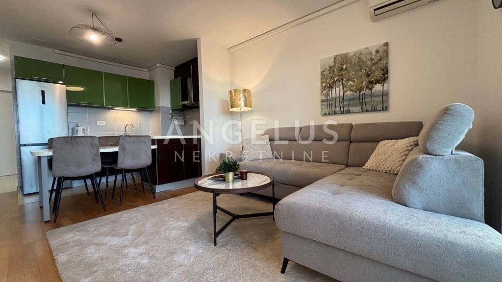 Wohnung zur Miete 1.200 € 3 Zimmer 68 m² 4. Geschoss Kman - Visoka - Sucidar