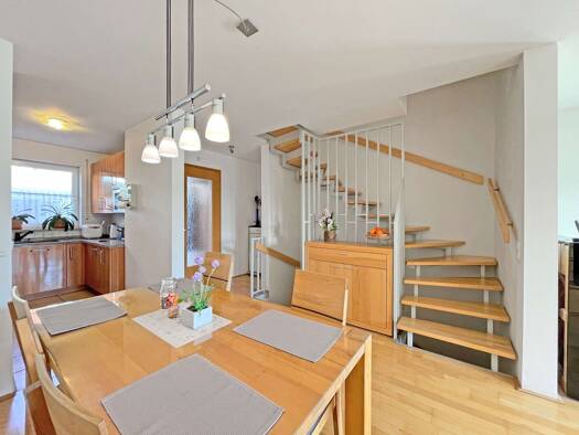 Reihenmittelhaus zum Kauf 784.000 € 5 Zimmer 103,3 m² 98 m² Grundstück Lohhof Unterschleißheim 85716