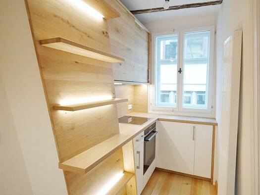 Maisonette zur Miete 720 € 5 Zimmer 85,2 m² 2. Geschoss frei ab 01.10.2026 Coburg Coburg 96450