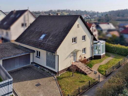 Mehrfamilienhaus zum Kauf 279.000 € 8 Zimmer 150 m² 443 m² Grundstück Oberöwisheim Kraichtal / Oberöwisheim 76703