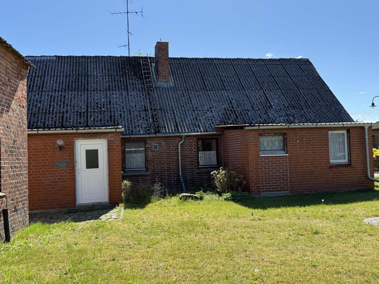 Einfamilienhaus zum Kauf – pohled 2