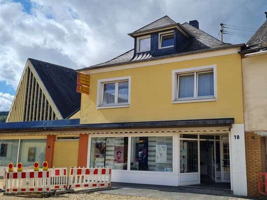 Haus zum Kauf 525.000 € 6 Zimmer 936 m² Grundstück Irrel 54666
