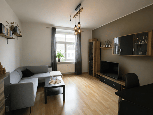 Wohnung zur Miete 312 € 2 Zimmer 58 m² Geschoss 3/4 frei ab 01.11.2026 Wartburgstraße 16 a Bernsdorf Bernsdorf 09126