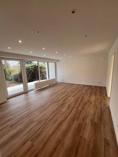 Wohnung zur Miete 1.650 € 4 Zimmer 104,1 m² 2 Geschosse frei ab sofort Rossinistraße 7 Katzwang / Reichelsdorf Ost / Reichelsdorfer Kelle Nürnberg 90455