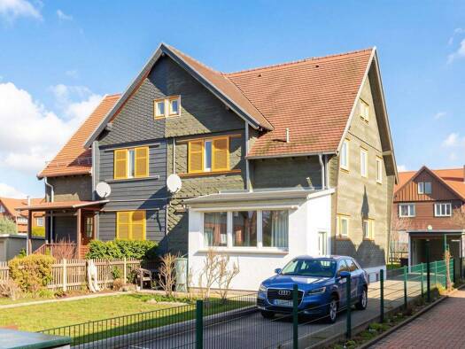 Doppelhaushälfte zum Kauf 279.000 € 4 Zimmer 103 m² 410 m² Grundstück Briesnitz Dresden 01157