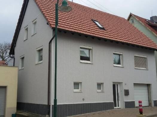 Einfamilienhaus zur Miete 1.250 € 6 Zimmer 115 m² 384 m² Grundstück frei ab sofort Kirchheimer Straße 23 Erkenbrechtsweiler 73268