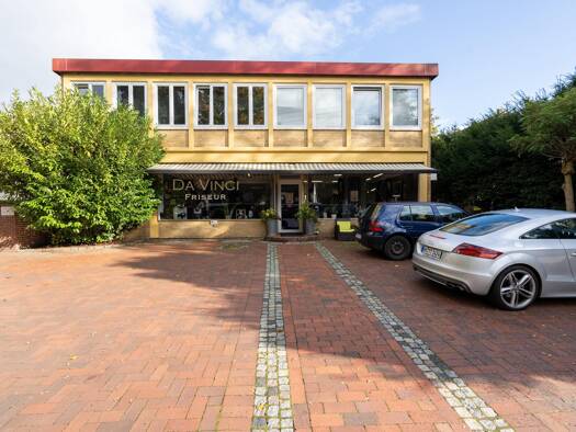 Wohn- und Geschäftshaus zum Kauf als Kapitalanlage geeignet 1.150.000 € 8 Zimmer 329 m² 818 m² Grundstück Lurup Hamburg 22547