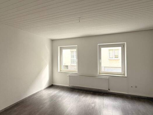 Wohnung zur Miete 504 € 3 Zimmer 63 m² frei ab sofort Markomannenstraße 78 Elberfeld Wuppertal 42105