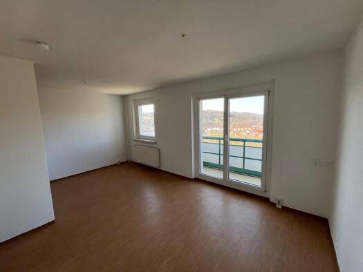 Wohnung zur Miete 380 € 4 Zimmer 69 m² 4. Geschoss frei ab sofort Allendestraße 21 Schmalkalden 98574