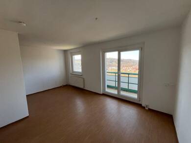 Wohnung zur Miete 380 € 4 Zimmer 69 m² 4. Geschoss frei ab sofort Allendestraße 21 Schmalkalden Schmalkalden 98574