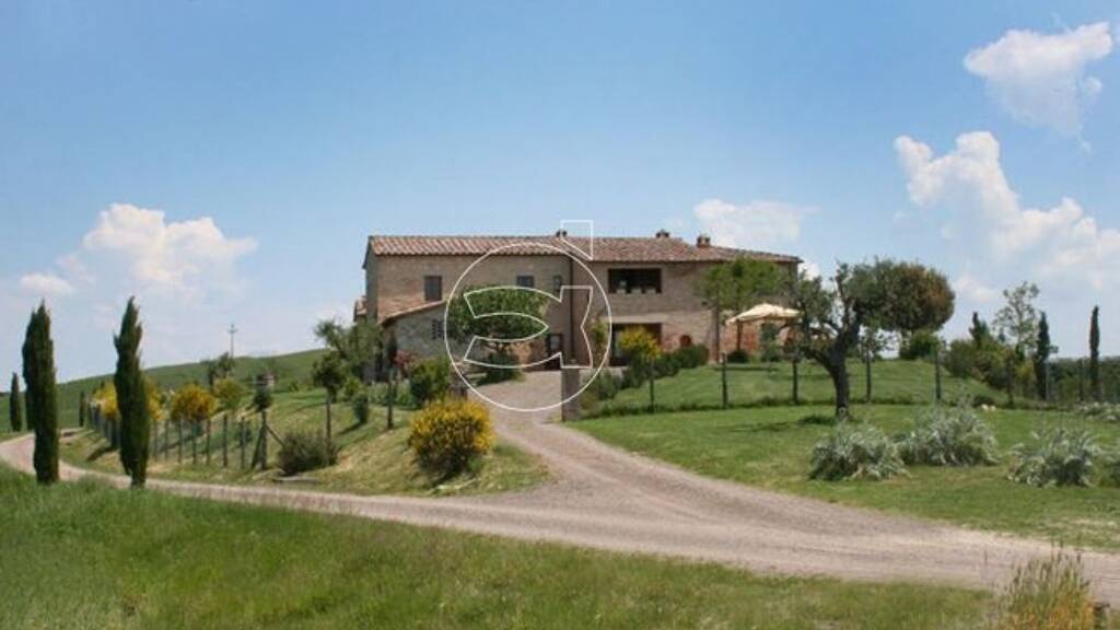 Einfamilienhaus zum Kauf 550 m² 370.000 m² Grundstück Montalcino