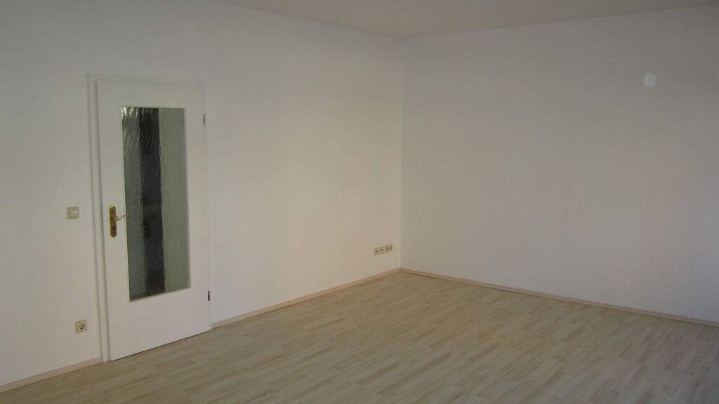 Wohnung zur Miete 389 € 2 Zimmer 58,5 m² 1. Geschoss frei ab sofort Freiligrathstraße 2 Ebersdorf Chemnitz 09131