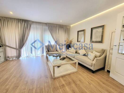 Chalet zum Kauf 1.850.000 € 4 Zimmer 234 m² Madrid 28035