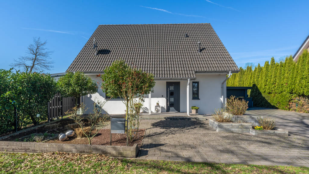 Einfamilienhaus zum Kauf 385.000 € 4 Zimmer 118,6 m² 701 m² Grundstück Sögeln Bramsche 49565