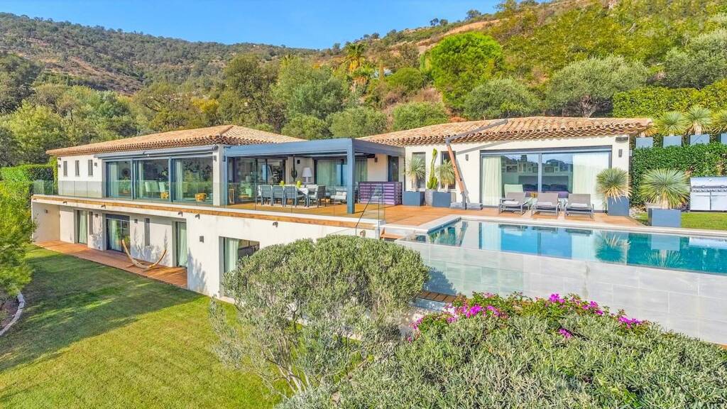 Einfamilienhaus zum Kauf 4.950.000 € 7 Zimmer 340 m² 3.500 m² Grundstück GRIMAUD 83310