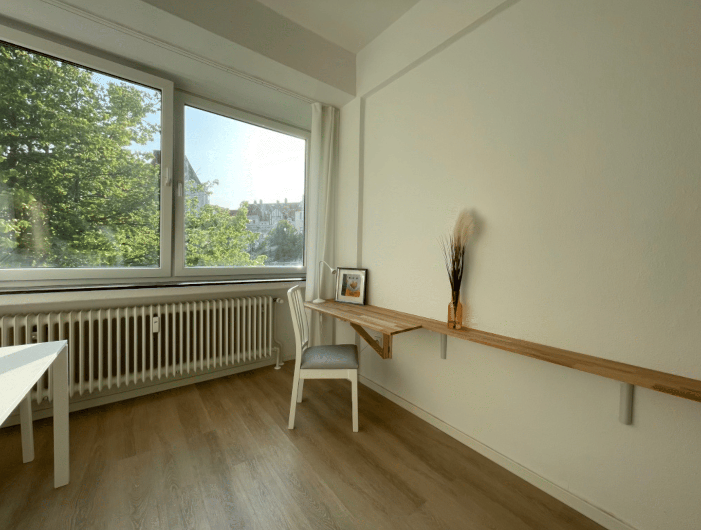 Möbliertes 1-Zi. Apartment in H-Döhren – Hannover – Vorschaubild 3