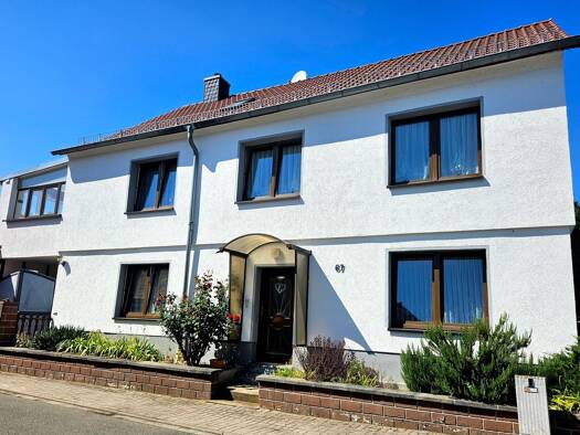 Einfamilienhaus zum Kauf 220.000 € 6 Zimmer 203 m² 470 m² Grundstück frei ab sofort Gebrüder-Förster-Str.67 Bad Sulza 99518