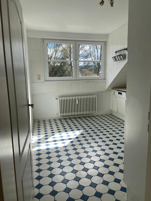 Wohnung zur Miete 840 € 2 Zimmer 76 m² Geschoss 2/2 frei ab sofort Trier 54296