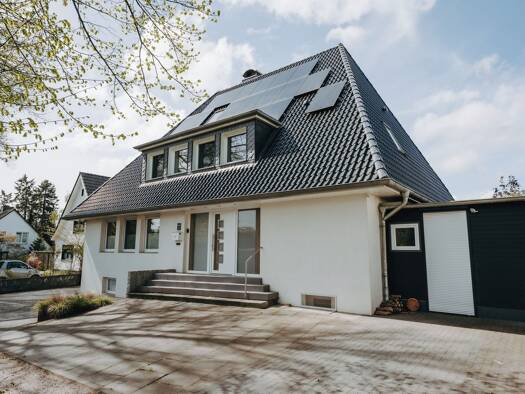 Einfamilienhaus zum Kauf provisionsfrei 1.049.000 € 6 Zimmer 323,8 m² 798 m² Grundstück Bad Schwartau 23611