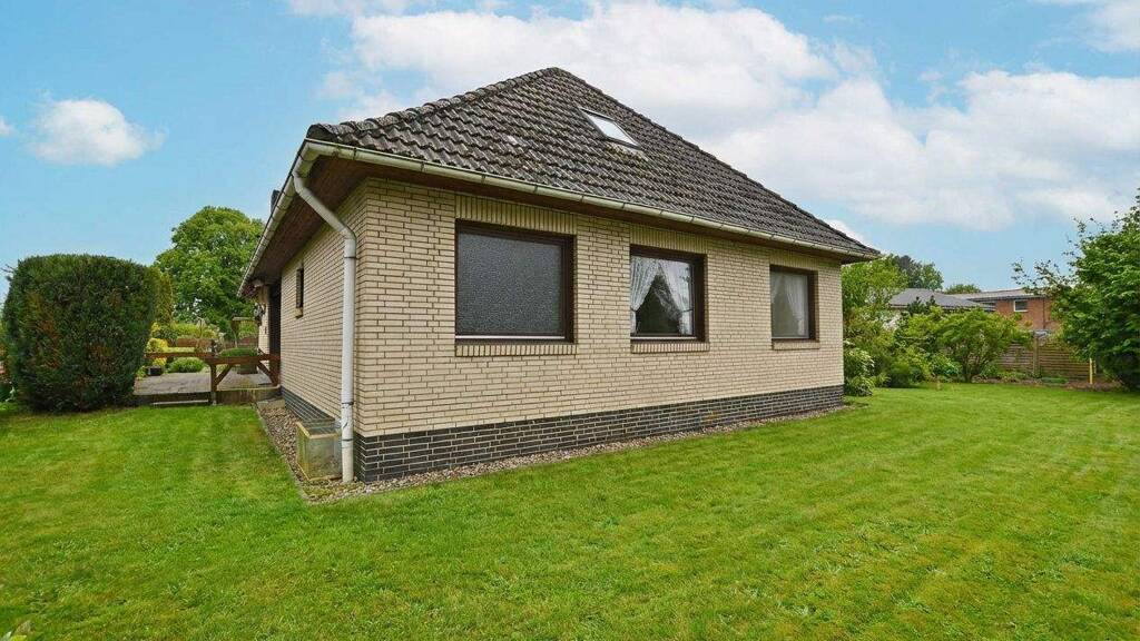 Einfamilienhaus zum Kauf 445.000 € 6 Zimmer 160 m² 1.240 m² Grundstück Hemdingen 25485