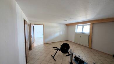 Wohnung zur Miete 390 € 2 Zimmer 50 m² 2 Geschosse frei ab sofort Wassertrüdingen Wassertrüdingen 91717
