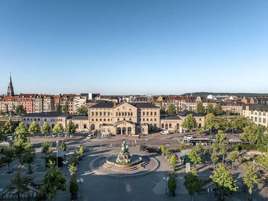 Verkaufsfläche zur Miete provisionsfrei 956 € 38,3 m² Verkaufsfläche Bahnhofplatz 9 Innenstadt Fürth 90762