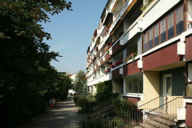 Wohnung zur Miete 325 € 2 Zimmer 56,8 m² 4. Geschoss Augustenstr. 21 Innenstadt Dessau-Roßlau 06842