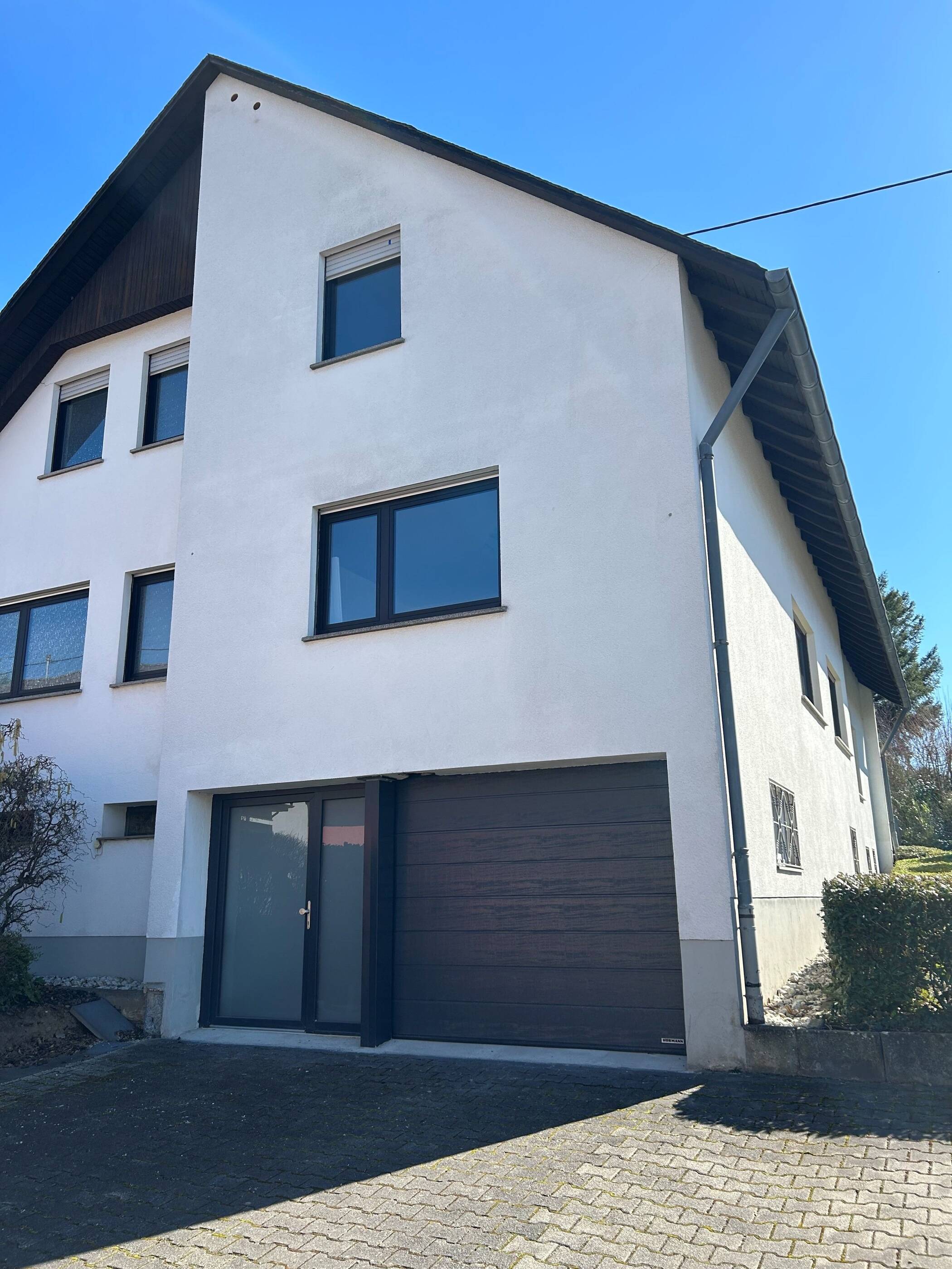 Große DG Wohnung mit Balkon und Garage in Trier-Ruwer! Erstbezug nach Renovierung! – Trier – Vorschaubild 13