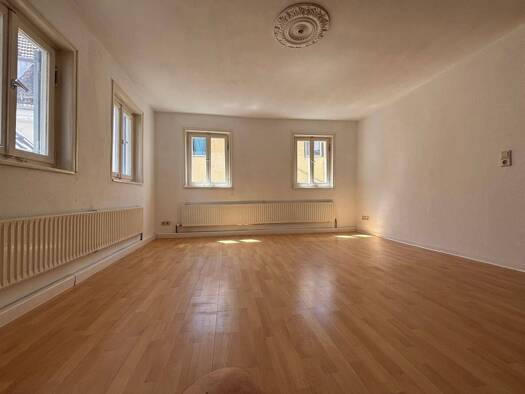 Wohnung zur Miete 740 € 2,5 Zimmer 72 m² Geschoss 2/3 frei ab 01.09.2026 Stadtmitte Esslingen am Neckar 73728