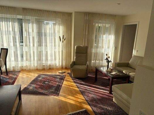 Wohnung zur Miete 1.100 € 3 Zimmer 88 m² 3. Geschoss frei ab sofort Plittersdorf Bonn 53175