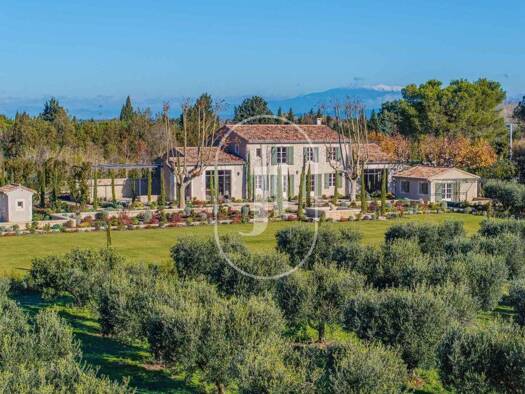 Haus zum Kauf 8.800.000 € 350 m² 39.340 m² Grundstück Eygalières 13810