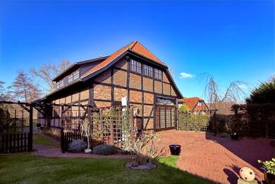 Einfamilienhaus zum Kauf 625.000 € 4 Zimmer 290 m² 919 m² Grundstück Benthe Ronnenberg 30952