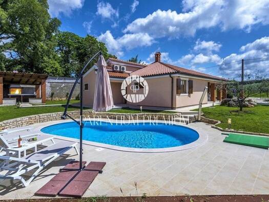 Einfamilienhaus zum Kauf 500.000 € 4 Zimmer 156 m² Kaštelir 52440