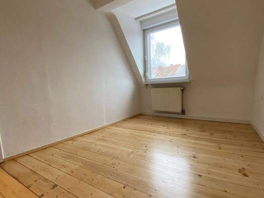 Wohnung zur Miete 650 € 1 Zimmer 53 m² 3. Geschoss frei ab 01.04.2026 Weigelshof Nürnberg 90491