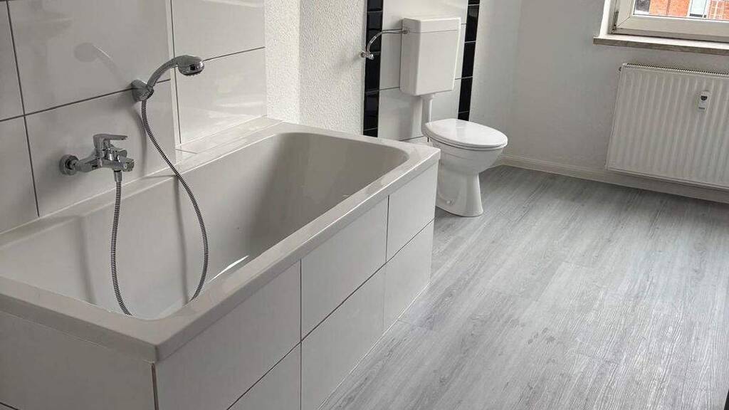 Wohnung zur Miete 500 € 3 Zimmer 75 m² 2. Geschoss frei ab sofort Stendal 39576