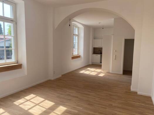 Wohnung zur Miete 1.340 € 3 Zimmer 103,2 m² EG frei ab sofort Hilzingen 78247