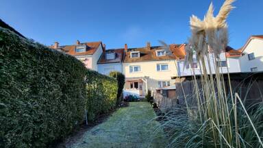 Reihenmittelhaus zum Kauf 279.000 € 3 Zimmer 71 m² 153 m² Grundstück frei ab 30.06.2025 Idstein Idstein 65510