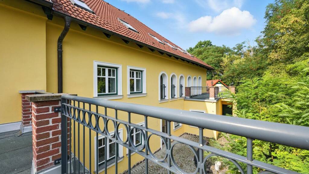 Villa zum Kauf 1.420.000 € 13,5 Zimmer 492,5 m² 2.548 m² Grundstück Kammersdorf 2033