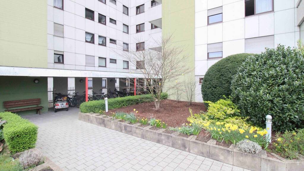 Wohnung zum Kauf 280.000 € 3 Zimmer 83,3 m² 3. Geschoss Rommelshausen Kernen im Remstal 71394