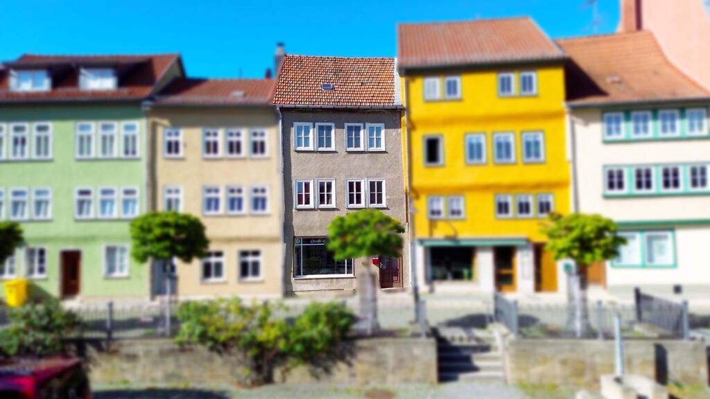 Reihenmittelhaus zum Kauf 169.000 € 6 Zimmer 197,5 m² 100 m² Grundstück frei ab sofort Bad Langensalza 99947