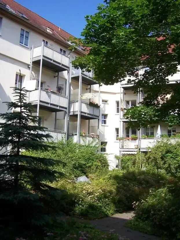 Wohnung zur Miete 400 € 2 Zimmer 49 m²<br/>Wohnfläche 1.<br/>Geschoss 01.01.2025<br/>Verfügbarkeit Weißenfelser Str. 8a Plagwitz Leipzig 04229