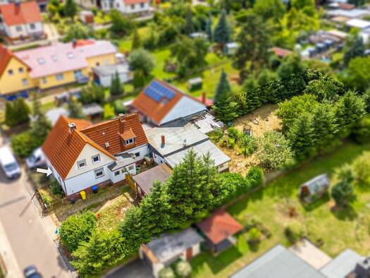 Doppelhaushälfte zum Kauf 149.000 € 5 Zimmer 120 m² 1.056 m² Grundstück Benneckenrode 30 Thale 06502