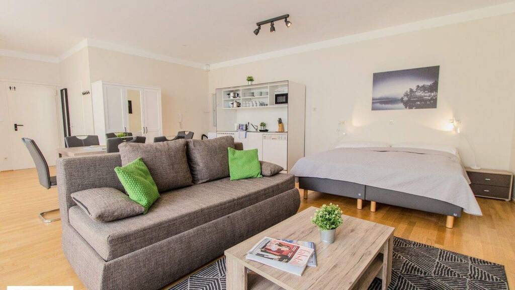 Studio zum Kauf 299.000 € 2 Zimmer EG Kaiserstraße 119 Wien 1070