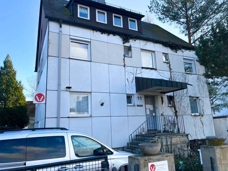 Haus zum Kauf 269.000 € 7 Zimmer 177,7 m² 593 m² Grundstück Marktredwitz Marktredwitz 95615